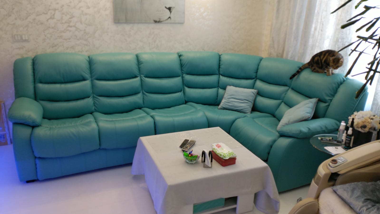 Перетяжка дивана на дому. Кимовск